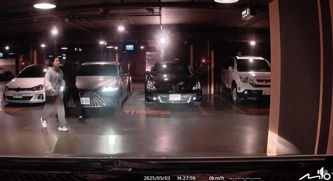 快新聞/徐巧芯座車爭議 綠委諷:難怪會跟傅崐萁坐舔共賣台失速列車
