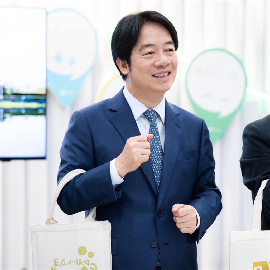 手燈抗議遭國民黨嗆「瘋子」！賴清德長文「力挺青鳥」：台灣的民主火炬
