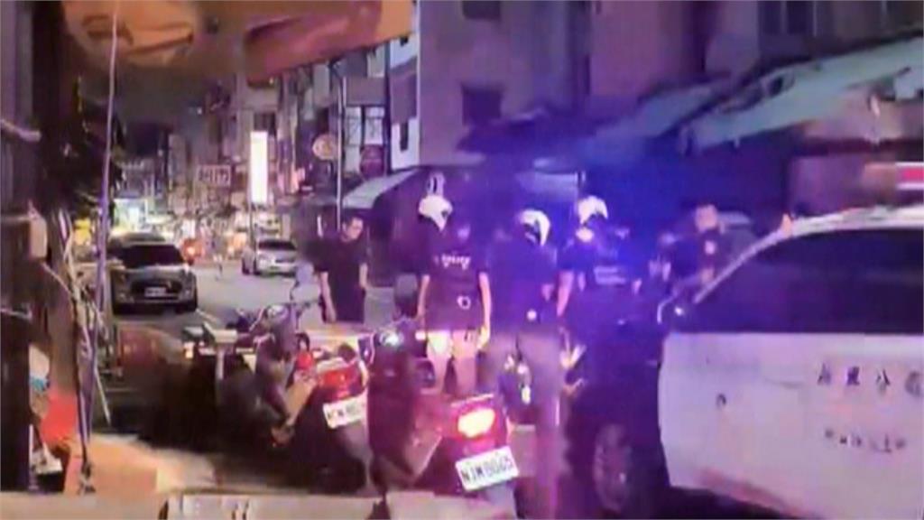 見警心虛!「3條通」男子車道逆向狂奔 警追300米壓制逮捕