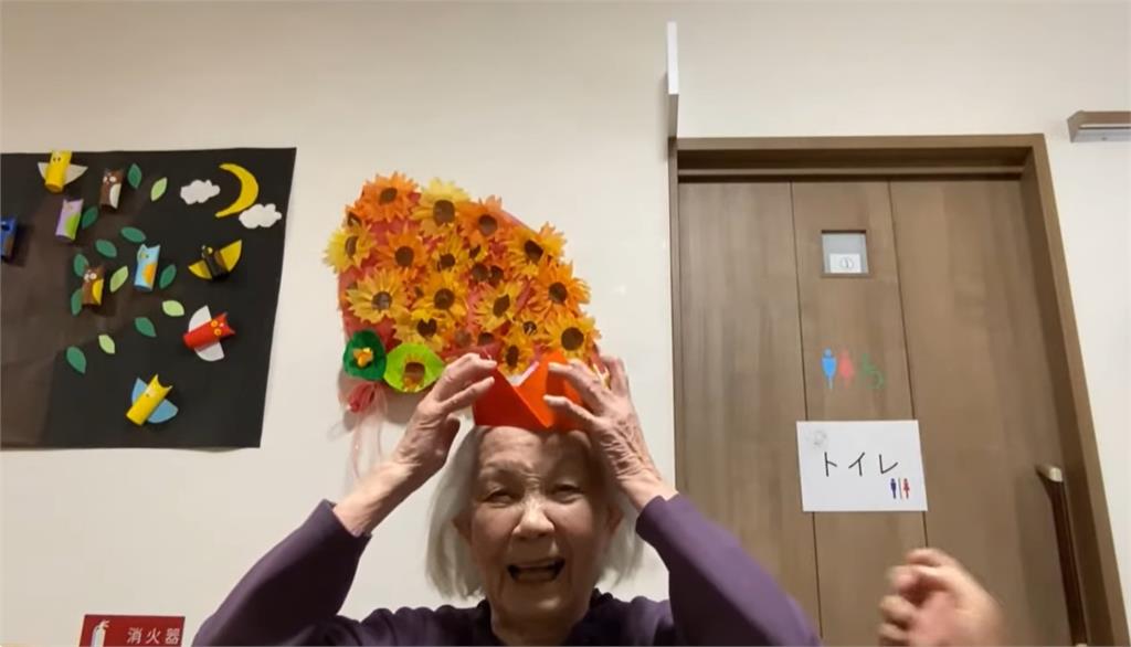 92歲嬤電競比賽痛扁73歲翁「奪冠」！她破「全球紀錄」霸氣喊：目標就是冠軍