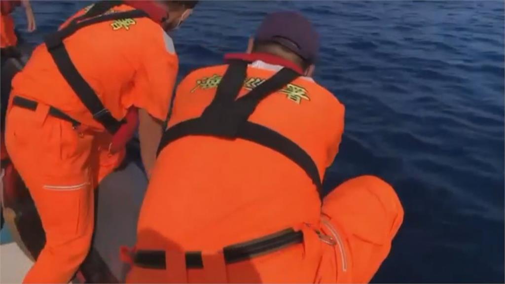 體力不支！8潛水客被海流帶走　海巡迅速救援　全數獲救無大礙