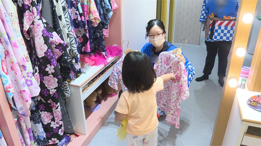 新北遊樂園推花火祭慶典 小孩穿上浴衣如置身日本