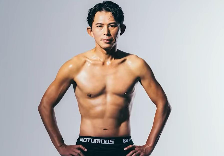 柯文哲回歸成「民眾黨真太陽」！媒體人400字開酸黃國昌：從咆哮變陪笑