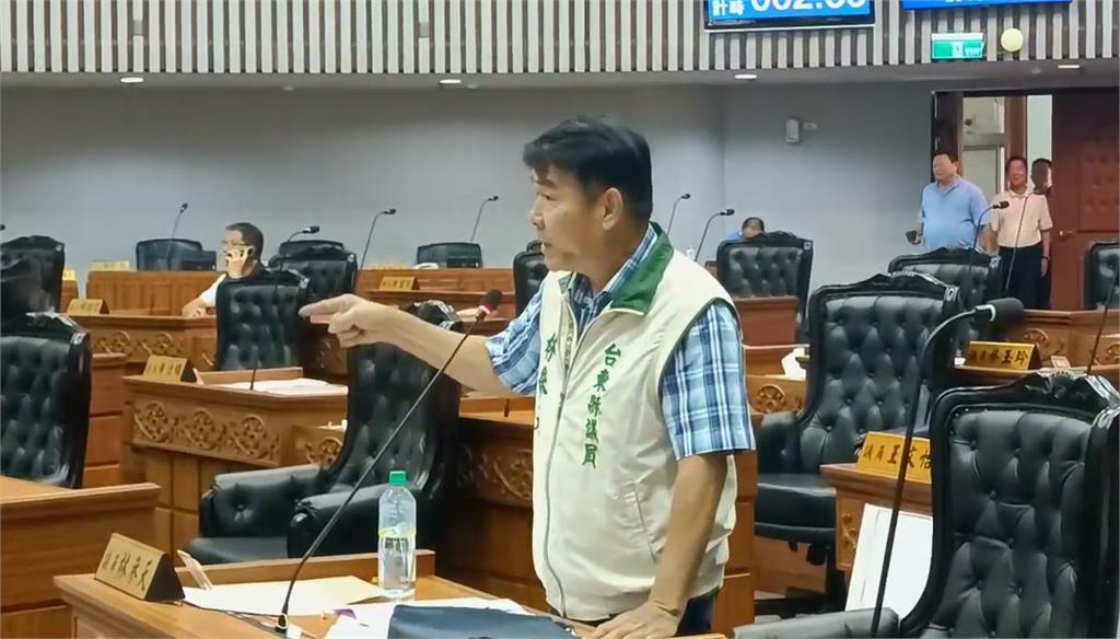 台東人事處長赴歐考察後「光速退休」 議員怒轟:當畢業旅行?