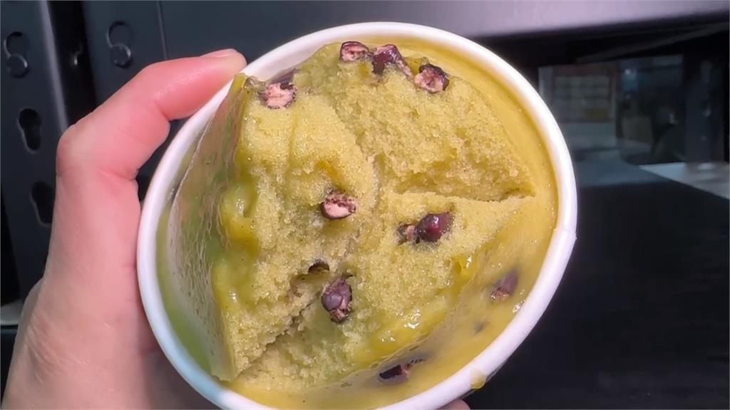 雲林土庫發糕「過年限定」！黑糖.抹茶新口味搶攻年輕客