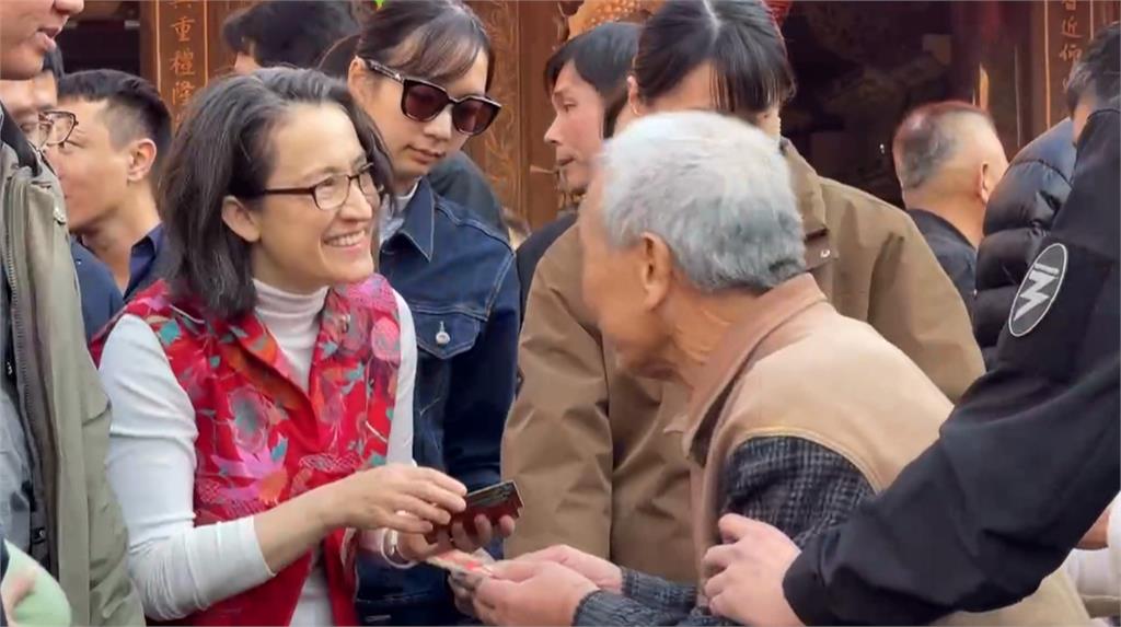 大年初二參香祈福行程多　賴蕭趕場向民眾拜年