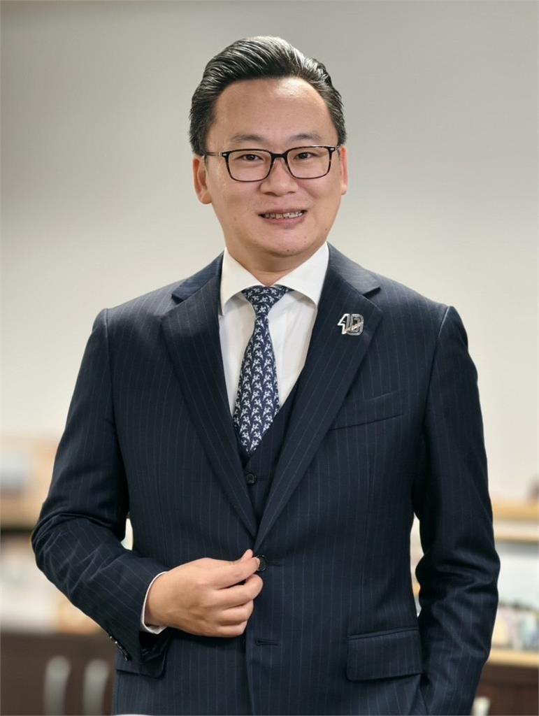 華航高層人事案拍板 高星潢接棒新任董事長 快新聞/華航董事會通過人事案! 新任董事長、總經理出爐