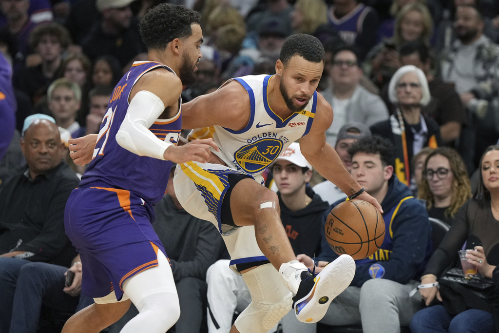 NBA/柯瑞回歸完成生涯24000分里程碑!勇士不敵太陽苦吞四連敗