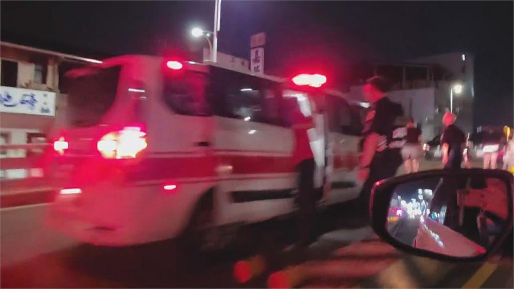 疑變換車道不慎！嘉義嘉雄陸　三車撞成「夾心餅乾」交通一度大亂
