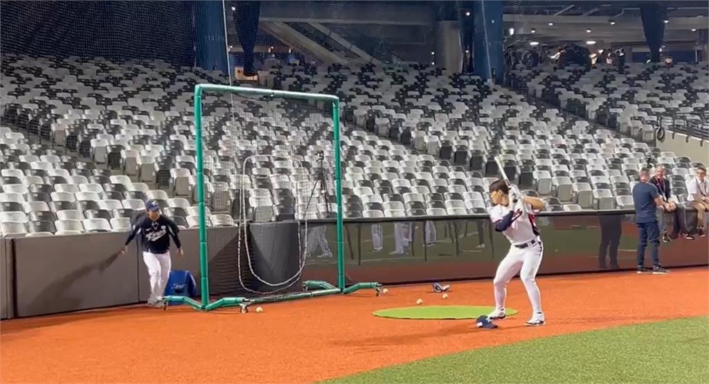 12強賽/南韓隊長「用球棒尾」打擊練習!MLB記者嚇:從沒見過