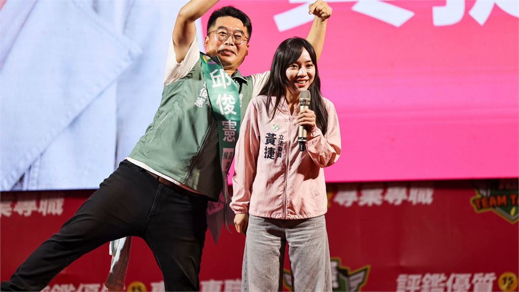 柯志恩變臉問選民「是在譙國民黨什麼」！黃捷怒掀「1弱點」嗆：還想選市長？