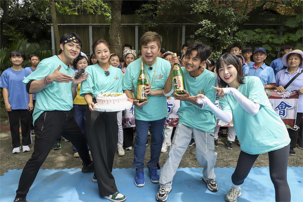 《綜藝大集合》慶祝父親節被要求幫忙「付清」房貸!綜藝天王胡瓜、阿翔一臉錯愕
