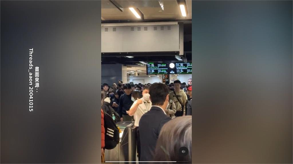 二二八連假返鄉出遊人潮擠爆月台 高鐵啟動分流