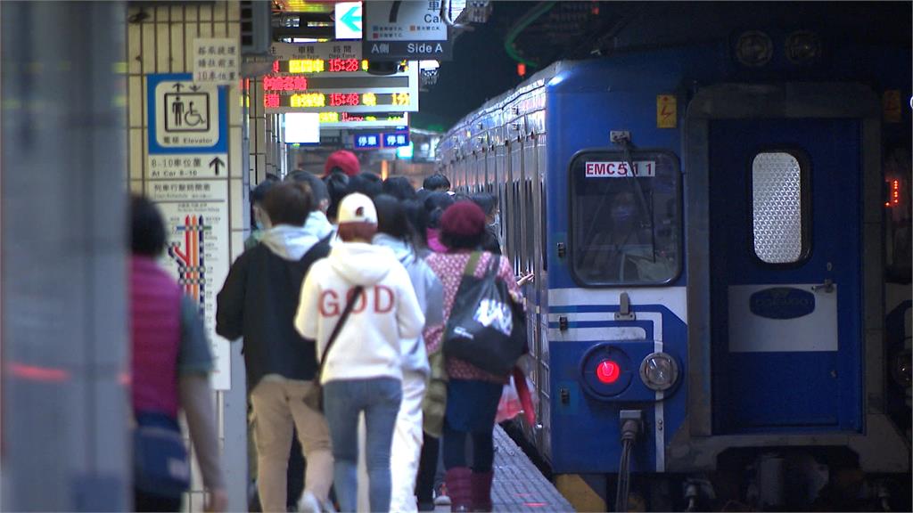 最後一天! "台鐵局"車票將走入歷史 台鐵迷搶買票蒐藏