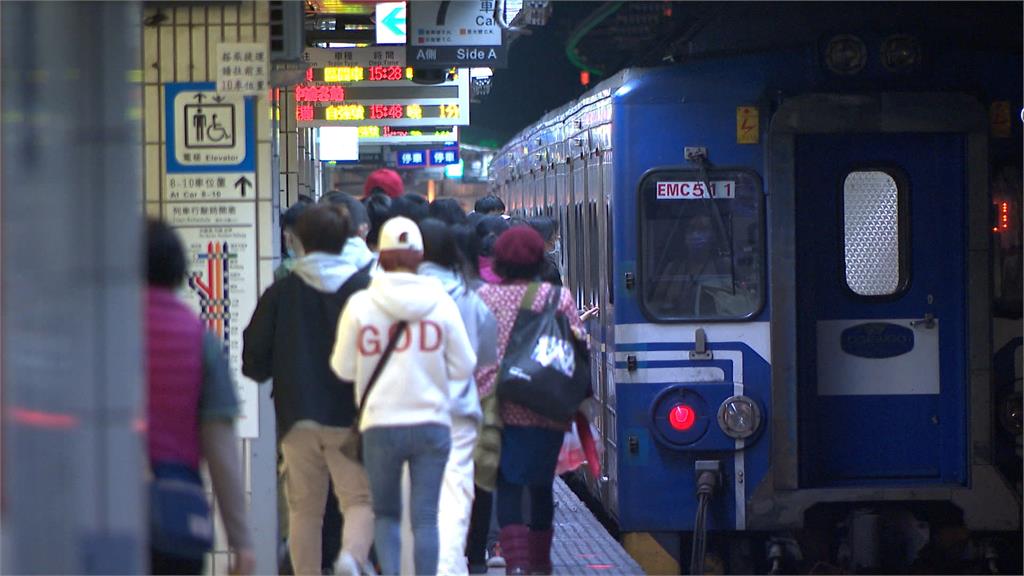 最後一天！　"台鐵局"車票將走入歷史　台鐵迷搶買票蒐藏　