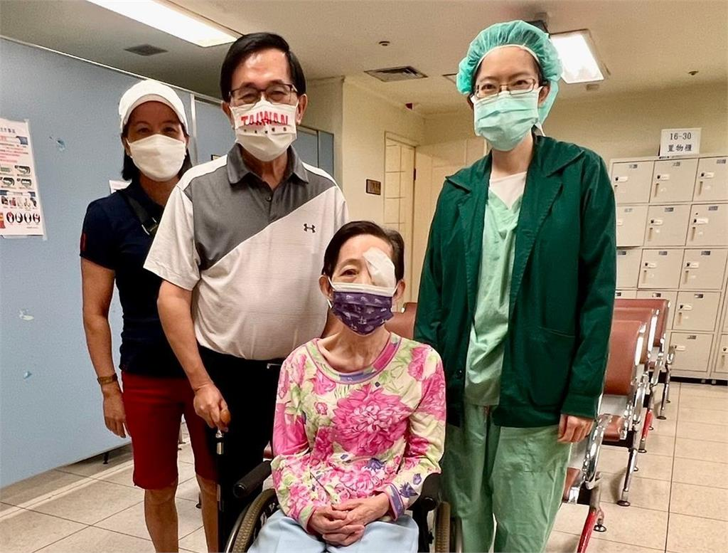 快訊/陳水扁妻吳淑珍「驚傳家中昏倒」命危急送醫!送醫途中恢復心跳
