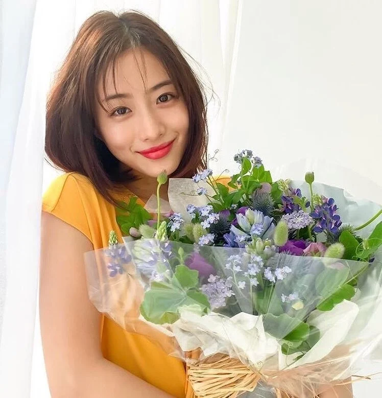 石原里美美出新高度!石原里美保養技巧公開 後天變美的最佳範本 練出零死角美貌