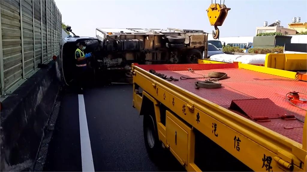 彰化線西8天3起死亡車禍 汽機車對撞 騎士彈飛倒地不治