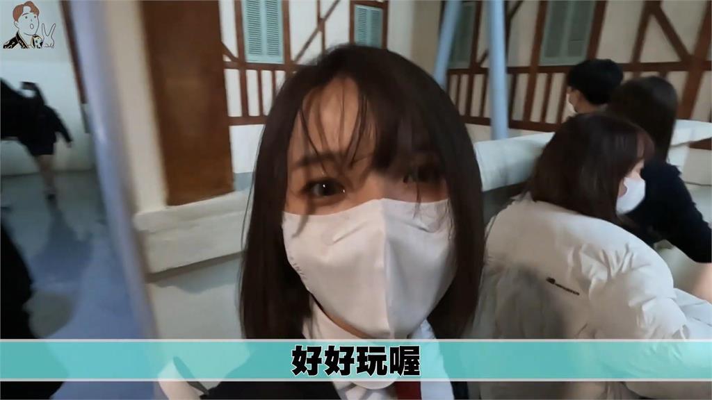 網紅玩雲霄飛車一秒「地板消失」嚇歪 下車後正妹羞喊:我喜歡追求速度