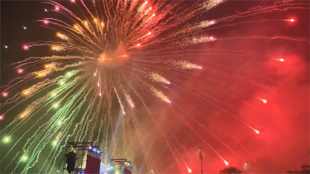 嘉義中埔八掌溪畔「春嬉風鈴」　中高空煙火、花海、市集吸民眾朝聖