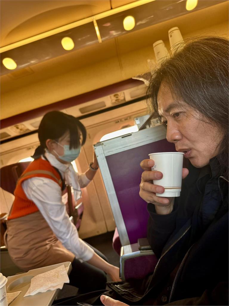 高鐵「咖啡可免費續杯」規定曝光!內行加碼揭密「隱藏服務」:點心也能拿