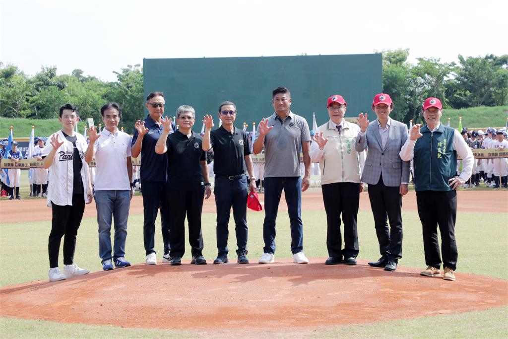 快新聞／黑豹旗全國高中棒球賽即將開打！台南辦開幕典禮　黃偉哲親自出席