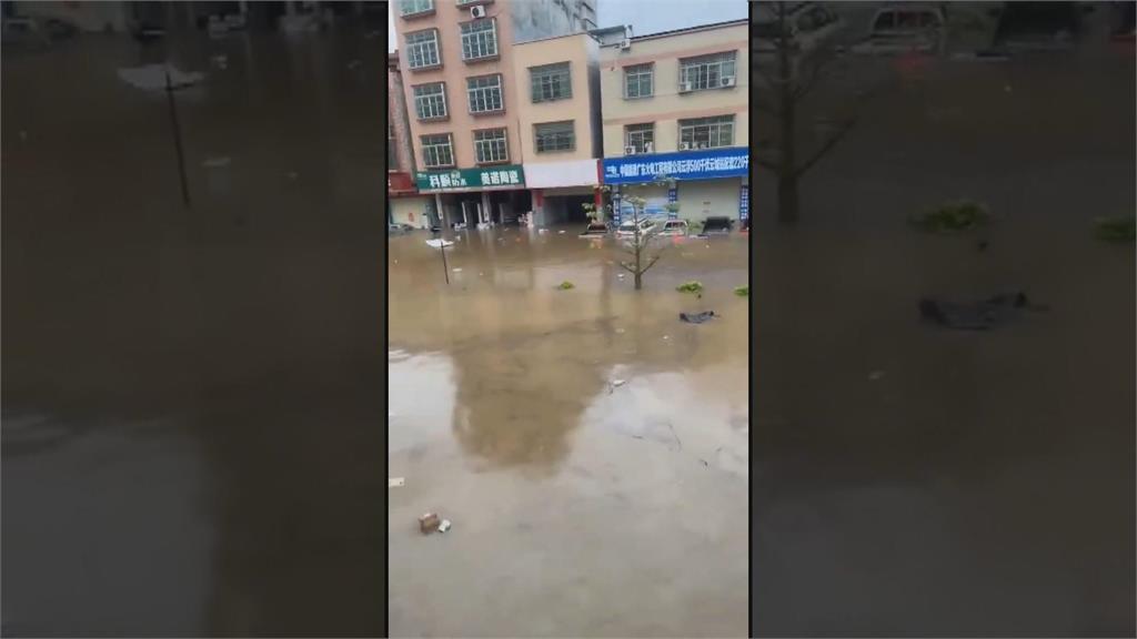 颱風蝴蝶重創中國多地 3人因土石流活埋喪命、沿岸掀起巨浪