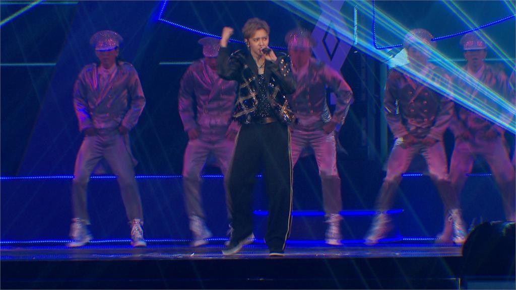 羅志祥攻小巨蛋出事故！　「失誤急喊到帶」首唱台語新歌