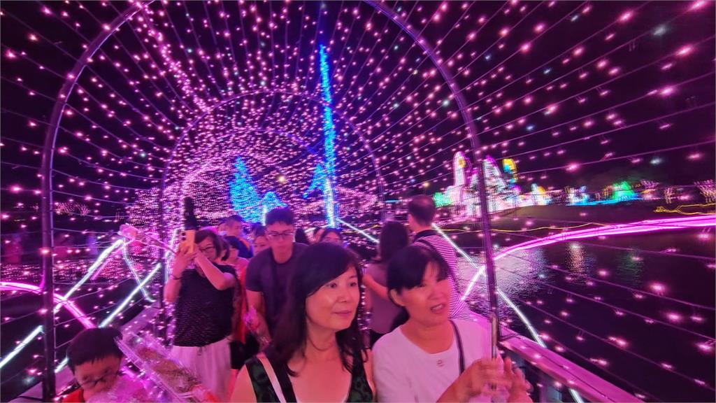 七夕情人節好浪漫卻掃興　宜蘭龍潭湖公廁缺水飄臭味