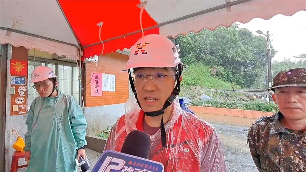 基隆多路段又積水！疑強風釀跳電　電梯故障成「大怒神」3人幸脫困