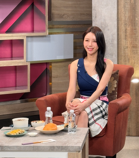 【夢幻聯動】李雅英同框劉方慈秀超辣32撞 啦啦隊女神喊愛台卻扣1分