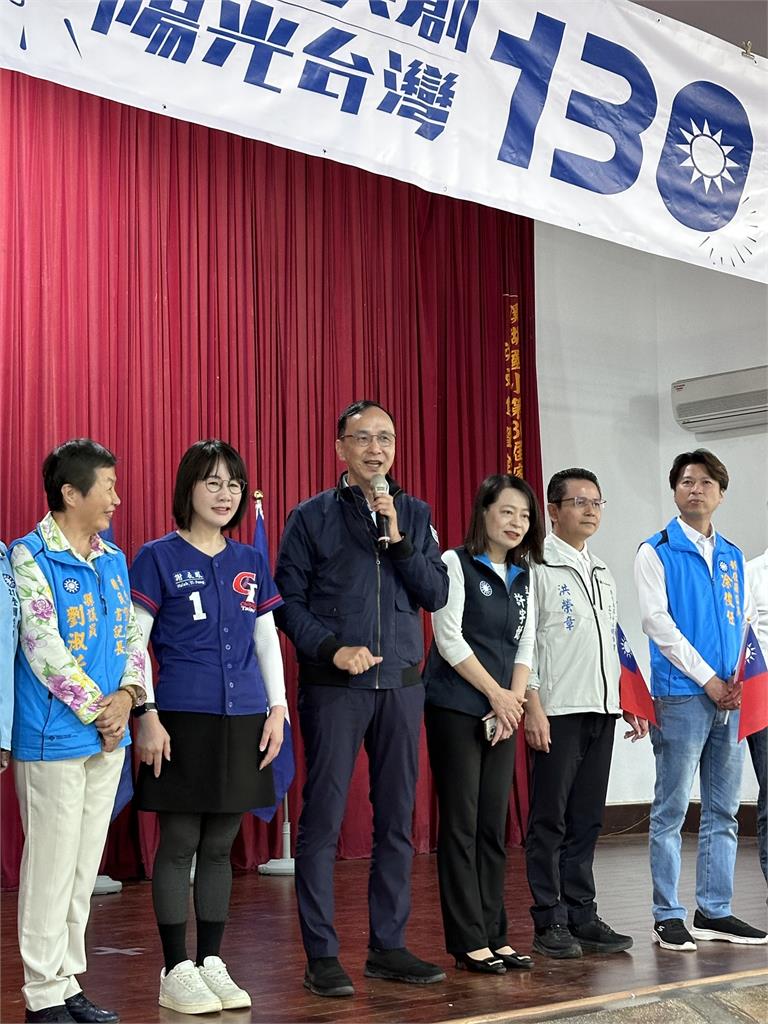 快新聞／鄭天財稱戒嚴護台灣、葉元之恐淪頭號罷免箭靶　朱立倫回應了
