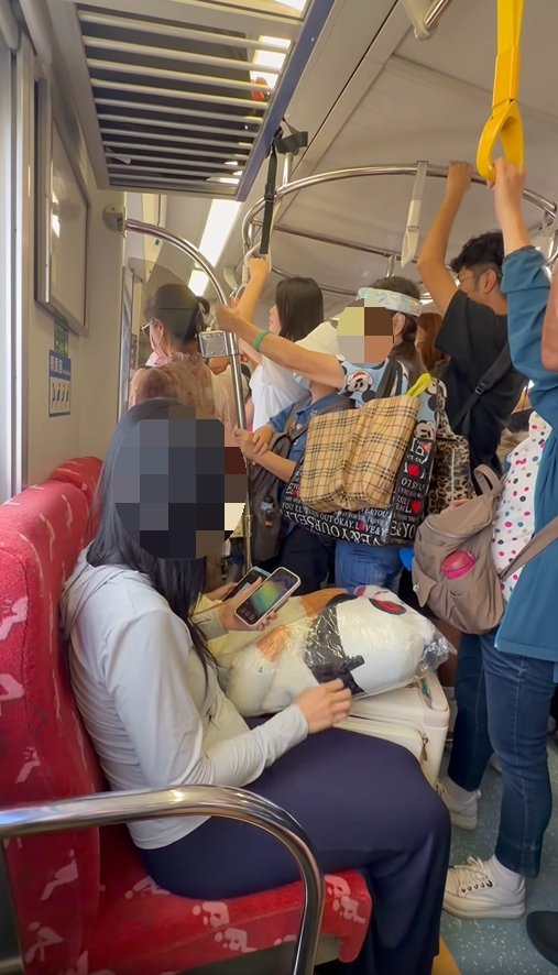 老大媽逼孕婦讓座遭拒!理智線斷裂嗆「別再生了」還碎唸:反正生了也不會教