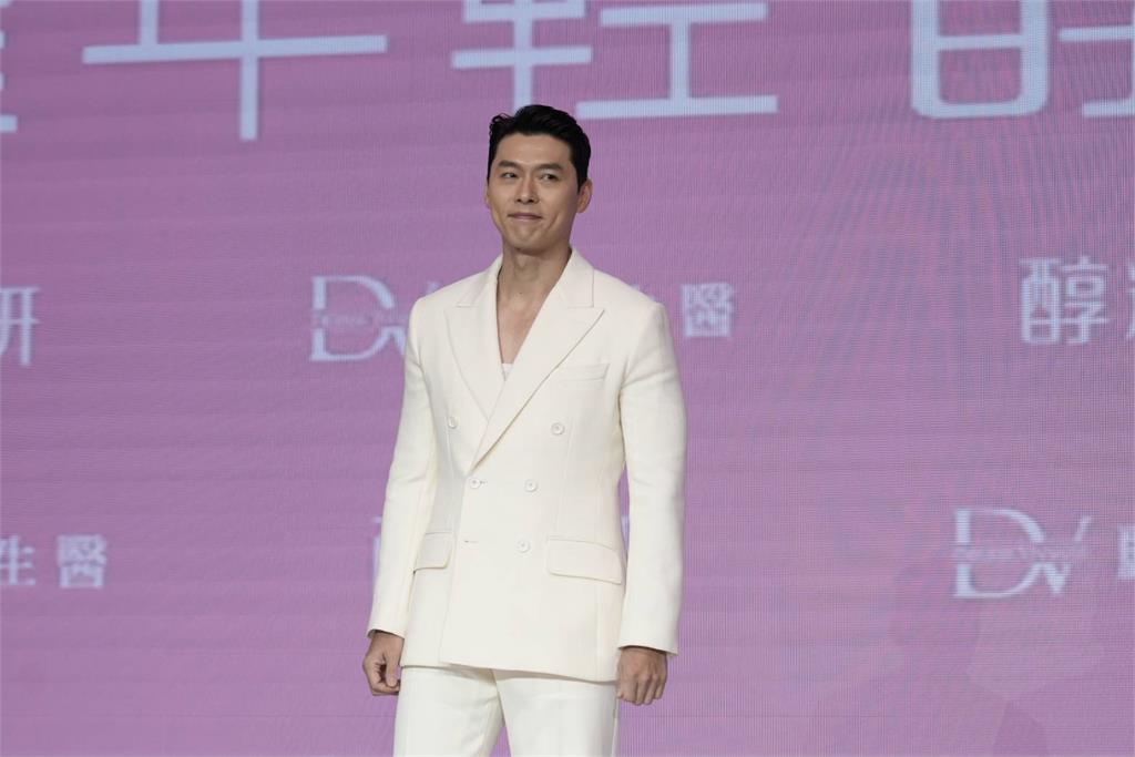 韓國男神玄彬白馬王子裝快閃台灣!白色情人節無預警突送1心意超暖心