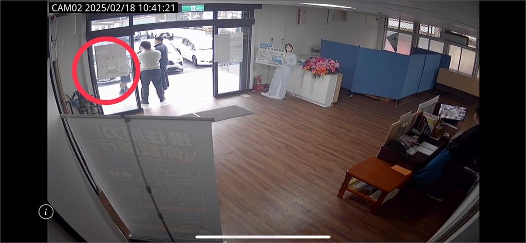 宜蘭羅東心衛中心遭砸 男持鋁棍打傷保全逃跑被逮