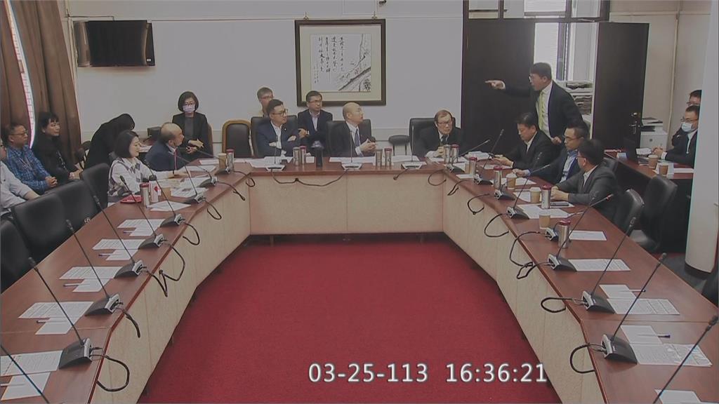 快新聞/協商破局!黃國昌大爆氣離場 柯建銘:非常習慣他噗噗跳