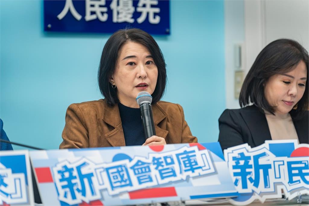 快新聞/劍指王鴻薇!南京復興「山除薇害連署點」爆人潮 網友超振奮