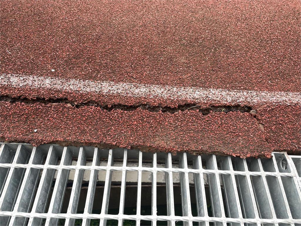 快新聞／苗栗蓬萊國小跑道磨損　沈發惠邀學者會勘、爭經費改善
