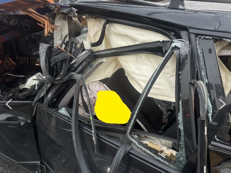 快新聞／國3新化休息站清晨重大車禍！自小客車撞大貨車釀2死