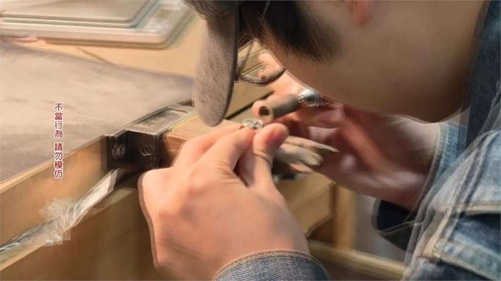 逾20萬銀飾和相機遺落路邊　2街友先後撿走...侵占遺失物觸法