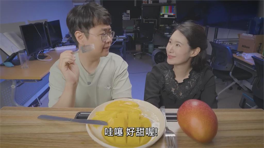 韓國人第一次吃愛文芒果　讚嘆：想飛來台灣吃