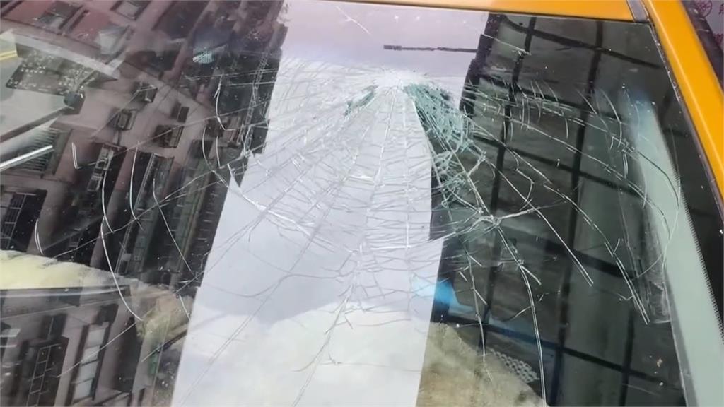 吃安眠藥配酒還敢上路!基隆運將撞車酒測值超標送辦