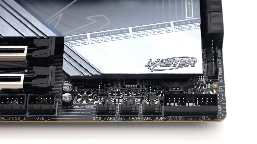 加入 Thunderbolt 了!GIGABYTE Z890 AORUS Master 補上 I/O 最後一塊拼圖