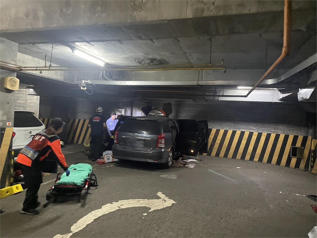 台南72歲男子停車場自撞 救護車趕忙送醫搶救不治
