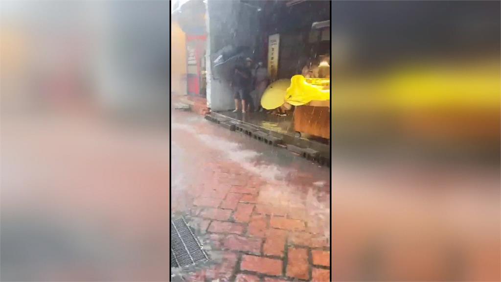 雨用倒的! 　彰化鹿港午後強風暴雨害水漫街頭