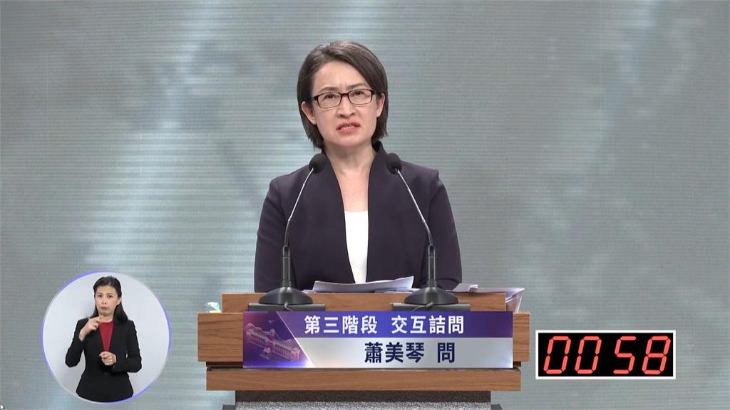 趙少康辯論會請辭博聲量 網友不買單質疑「侯要辭市長?」