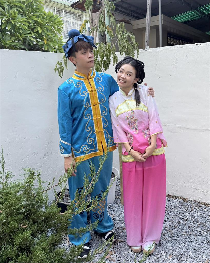 蔡阿嘎、二伯突宣布:成立航空公司!穿制服畫面流出…網震撼:事業做很大