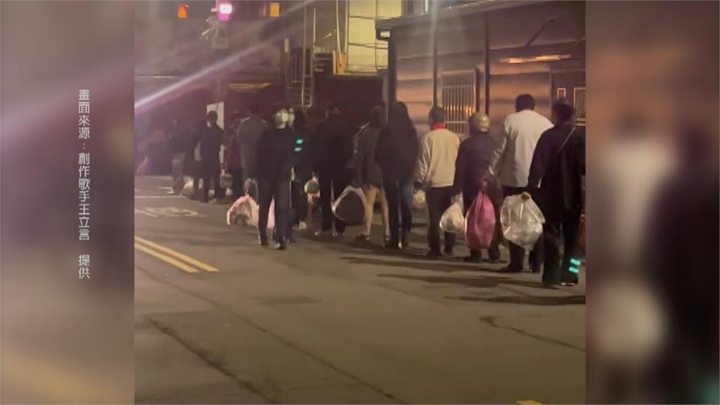 超有秩序!台中街頭突現人龍 竟是在排隊「等這個」