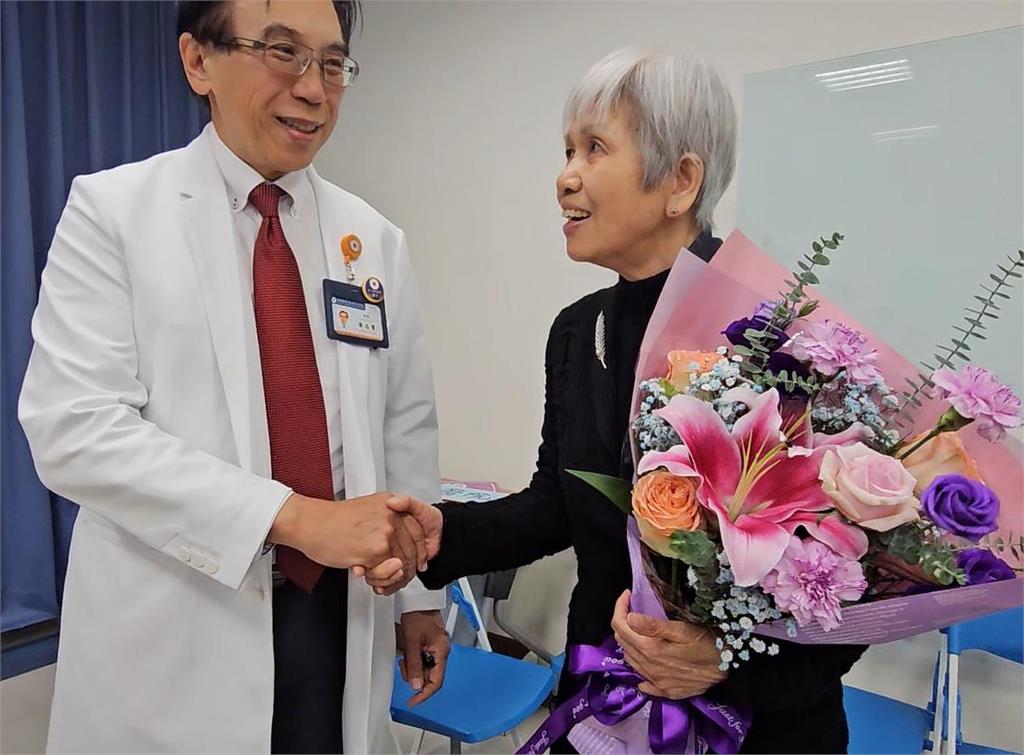 奇蹟!婦人「數百顆腫瘤」兩個月全消 陽交大醫院逆轉生機