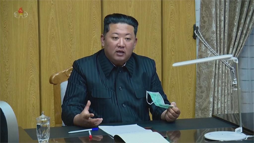 官方派「北朝鮮版阿中」 向全民報告疫情狀況